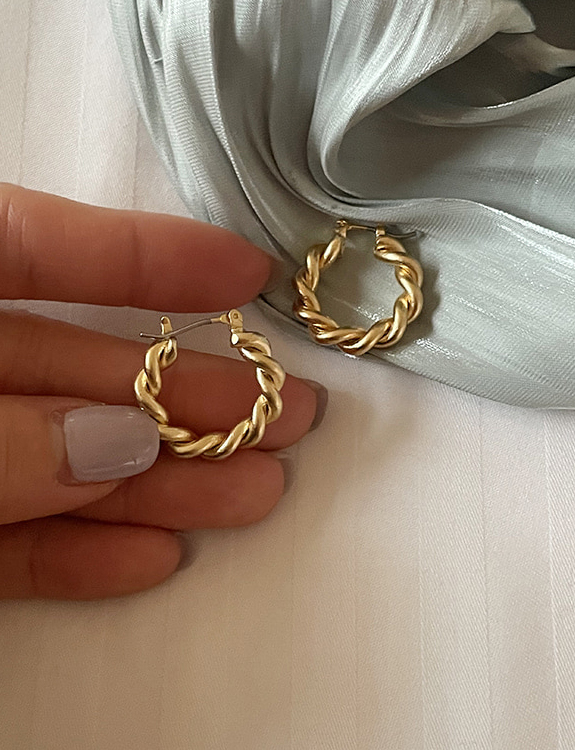 franche ring earring